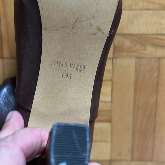 NINE WEST brown leather boots size 6M - Picture 10 of 12